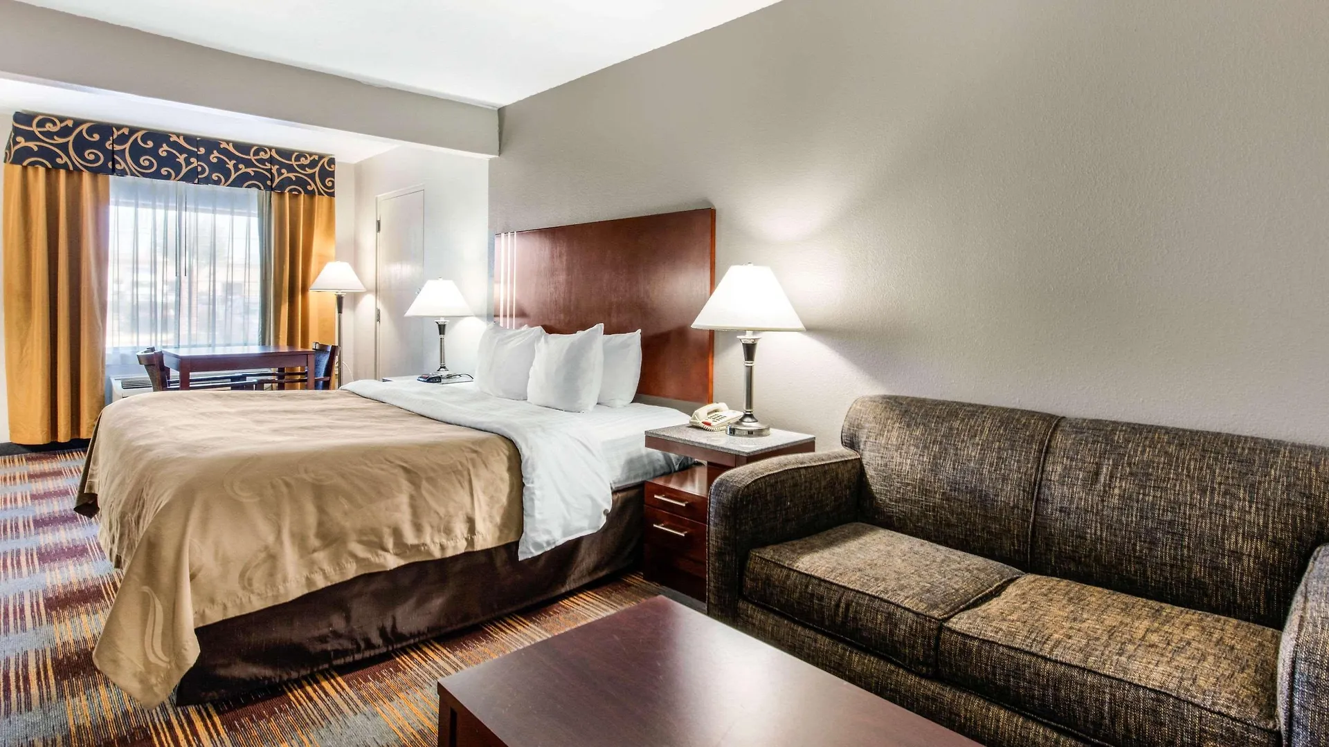 Quality Inn Airport I-240 Memphis 2*,  United States