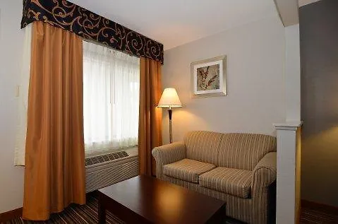 Quality Inn Airport I-240 Memphis 2*,