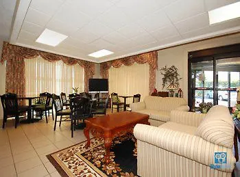 Quality Inn Airport I-240 Memphis 2*,
